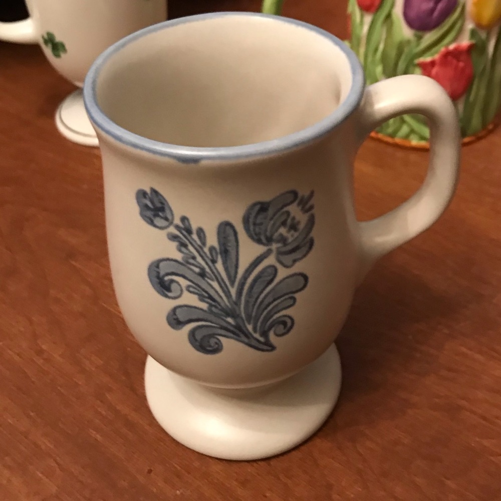 Vintage Yorktown Cup